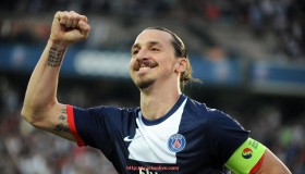 jrkan直播-意甲球队连续进球纪录及关键比赛回顾