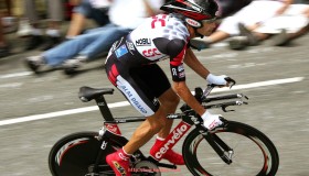 jrkan直播-2025年意甲球队在欧战中的实际表现与数据对比